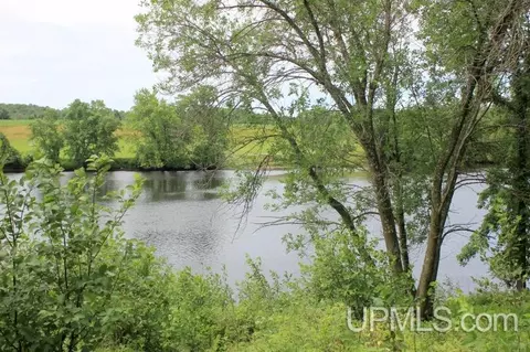 308 318 River Pointe #2, Kingsford, MI 49802