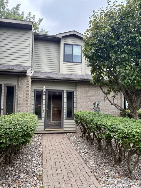 55 Harbour Pointe, Linwood, MI 48634