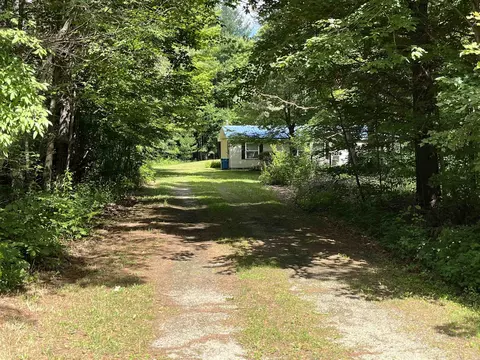 1343 SE County Line, Shepherd, MI 48883 photo 26