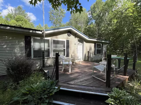 1343 SE County Line, Shepherd, MI 48883 photo 21