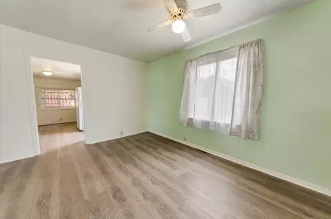 Living - 508 N Silverleaf, Gladwin, MI 48624 photo 4 of 6