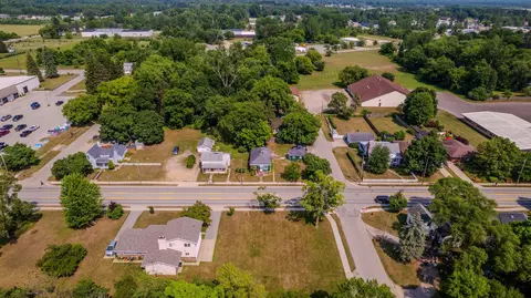 View/Area - 508 N Silverleaf, Gladwin, MI 48624 photo 8 of 19