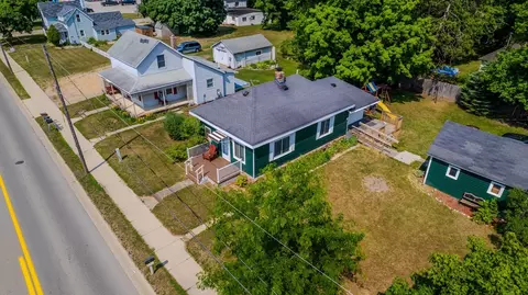 View/Area - 508 N Silverleaf, Gladwin, MI 48624 photo 2 of 19