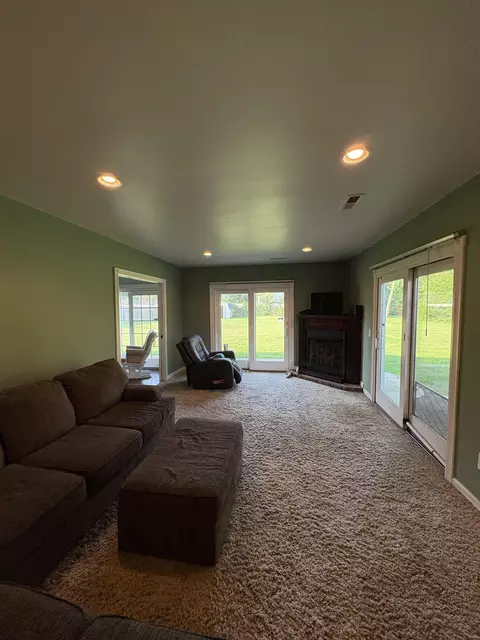 1367 Flushing, Flushing, MI 48433 photo 8