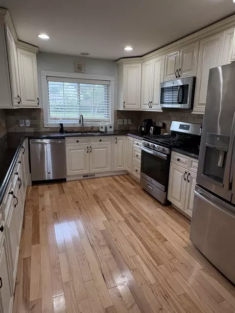 1367 Flushing, Flushing, MI 48433 photo 3