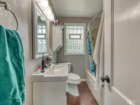 Bath - 5825 Edgewood, Monroe, MI 48161 photo 1 of 3