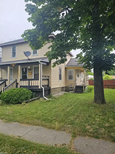 1113 Griswold, Port Huron, MI 48060