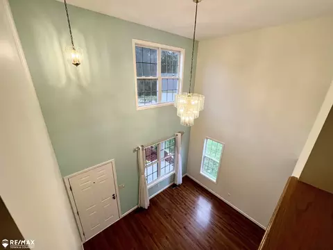 Living - 1421 Newcastle, Davison, MI 48423 photo 5 of 5