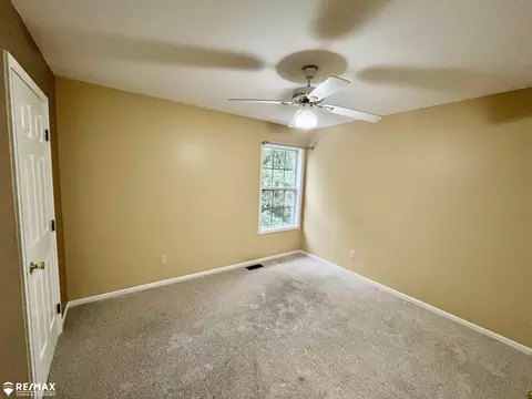 Bedroom - 1421 Newcastle, Davison, MI 48423 photo 8 of 10
