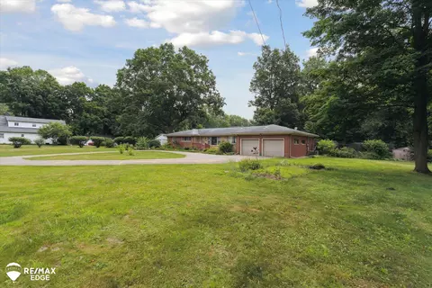 Exterior - 1201 Gilbert, Flint, MI 48532 photo 10 of 10