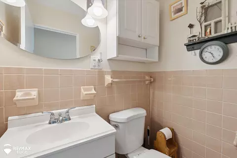 Bath - 1201 Gilbert, Flint, MI 48532 photo 1 of 4
