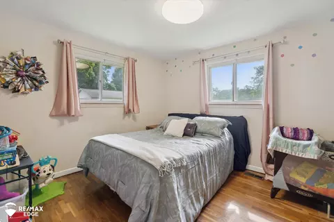 Bedroom - 1201 Gilbert, Flint, MI 48532 photo 2 of 7