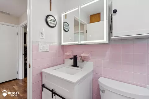 Bath - 1201 Gilbert, Flint, MI 48532 photo 4 of 4