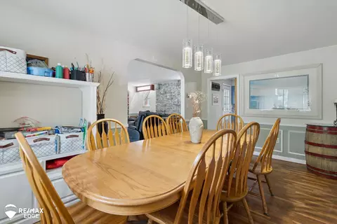 Dining - 1201 Gilbert, Flint, MI 48532 photo 2 of 2