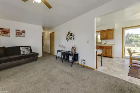 Entry Way - 2801 Galbraith, Yale, MI 48097 photo 1 of 2