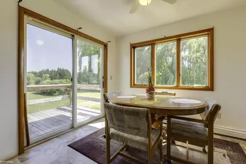 Dining - 2801 Galbraith, Yale, MI 48097 photo 1 of 2