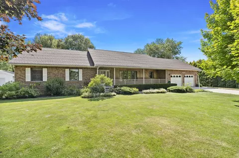 68420 Lowe Plank, New Haven, MI 48050