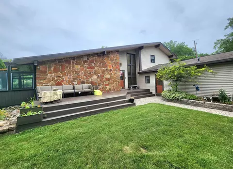 3027 W Riverview, Bay City, MI 48706