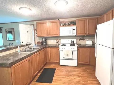 Kitchen - 1201 Birch, Harrison, MI 48625 photo 1 of 2