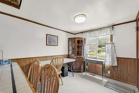 Dining - 318 E Adrian, Blissfield, MI 49228 photo 2 of 2