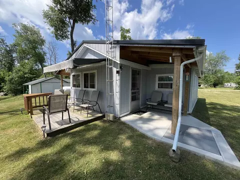 4338 E Oakman, Harrison, MI 48625 photo 14