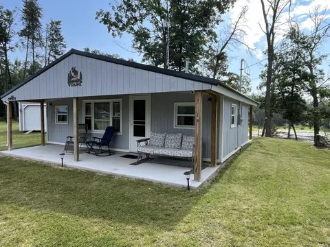 4338 E Oakman, Harrison, MI 48625 photo 11