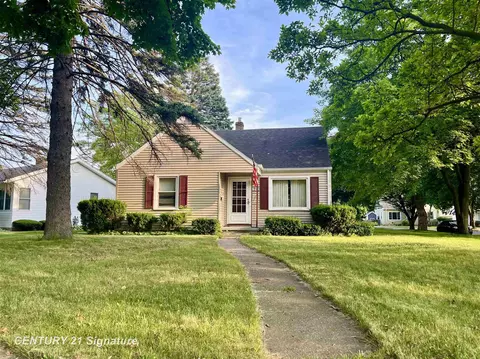 1935 Kollen, Saginaw, MI 48602