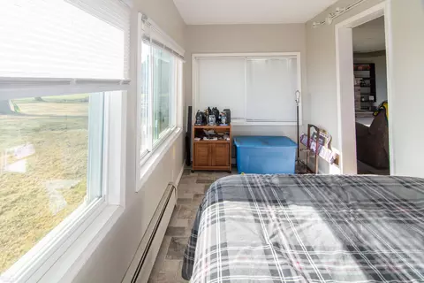 Bedroom - 6123 Pointe Tremble, Algonac, MI 48001 photo 2 of 4