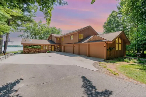 1892 N Salisbury, Gladwin, MI 48624