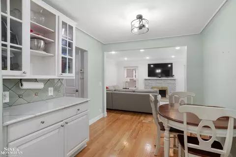 425 Madison, Grosse Pointe Farms, MI 48236 photo 9