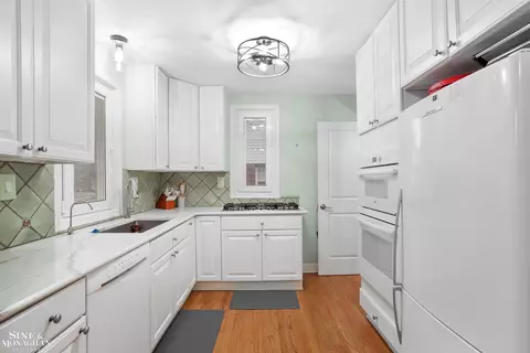 425 Madison, Grosse Pointe Farms, MI 48236 photo 5