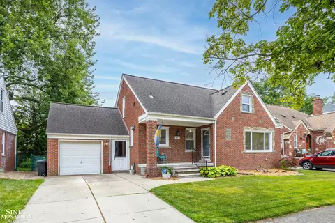 425 Madison, Grosse Pointe Farms, MI 48236 photo 25