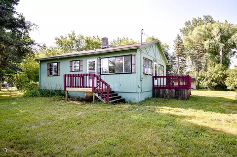 1493 W Newberg, Pinconning, MI 48650