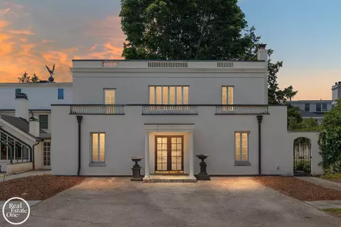 277 Lincoln, Grosse Pointe, MI 48230