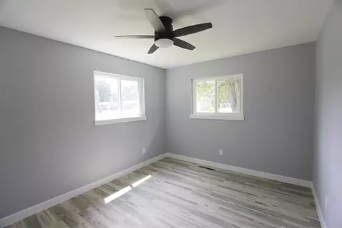 Bedroom - 7192 Partridge, Flushing, MI 48433 photo 2 of 3