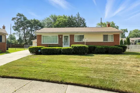 1716 Beaupre, Madison Heights, MI 48071