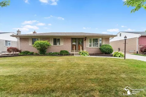 15930 Drysdale, Southgate, MI 48195