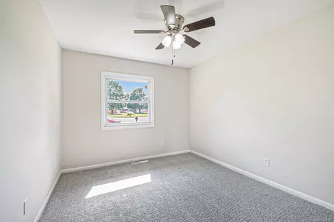 Bedroom - 1379 Williamsburg, Flint, MI 48507 photo 3 of 3