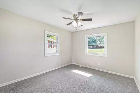 Bedroom - 1379 Williamsburg, Flint, MI 48507 photo 1 of 3