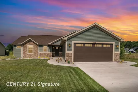4664 N West Vw, Bay City, MI 48706