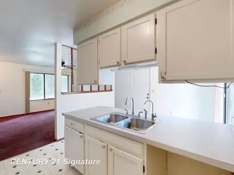 Kitchen - 322 Smith, Clio, MI 48420 photo 2 of 4