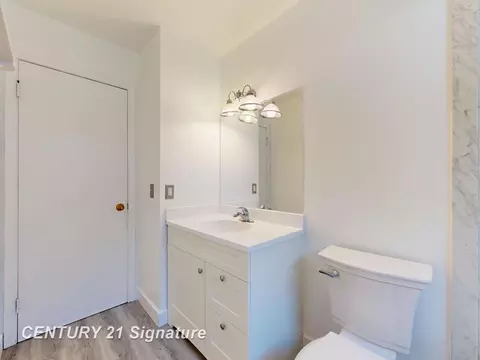 Bath - 322 Smith, Clio, MI 48420 photo 2 of 2
