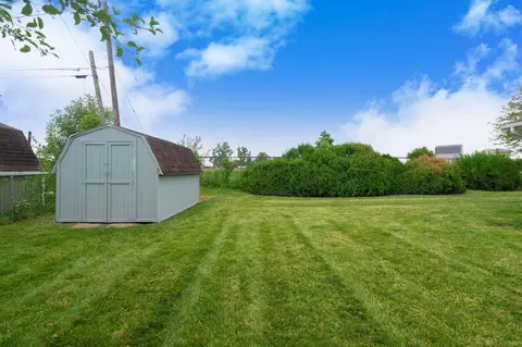 Exterior - 1505 Shrewsbury, Adrian, MI 49221 photo 10 of 10