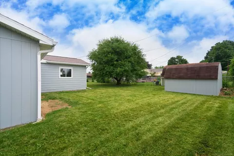 Exterior - 1505 Shrewsbury, Adrian, MI 49221 photo 9 of 10