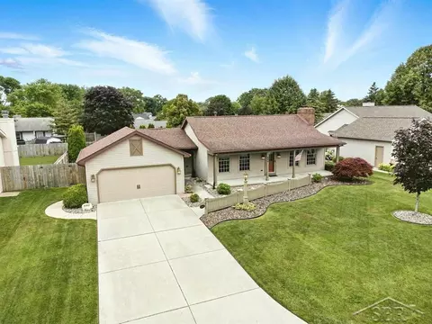 699 Plantation, Saginaw, MI 48638