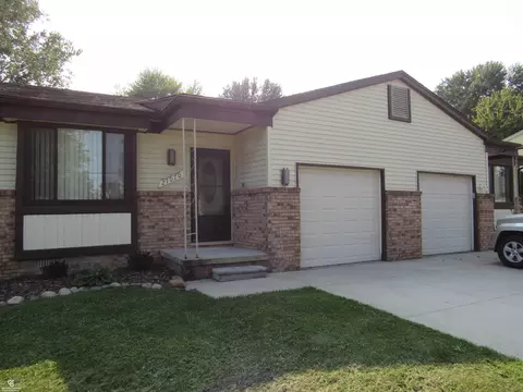 27060 Campau, Harrison Township, MI 48045