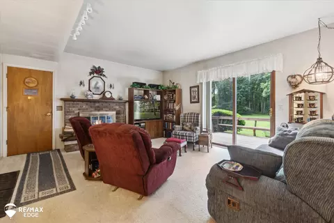 11206 E Atherton, Davison, MI 48423 photo 32