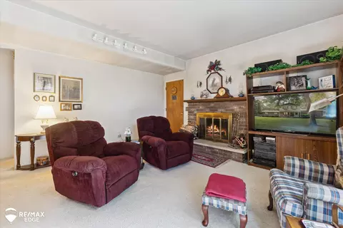 11206 E Atherton, Davison, MI 48423 photo 33