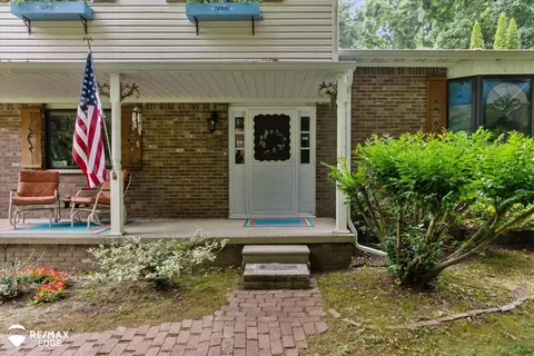 11206 E Atherton, Davison, MI 48423 photo 7