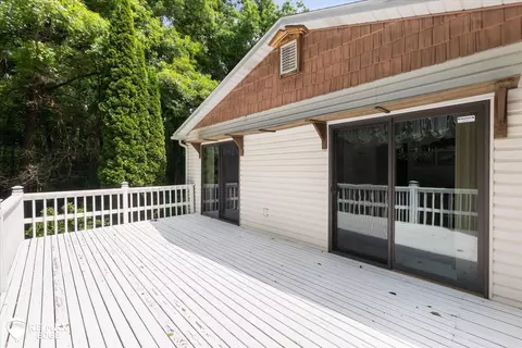 11206 E Atherton, Davison, MI 48423 photo 40